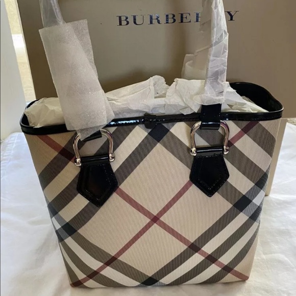 BNWT Authentic Burberry tote bag. - Picture 5 of 10